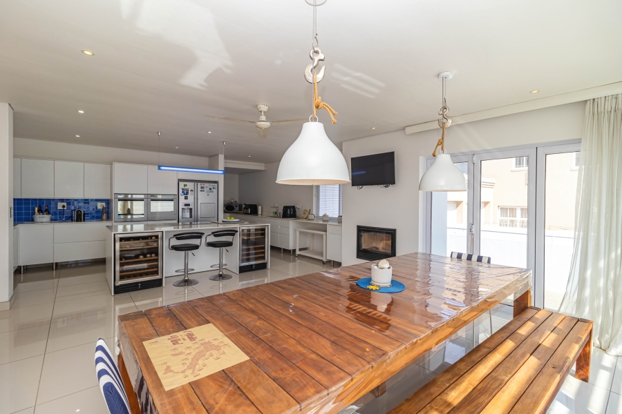 5 Bedroom Property for Sale in Melkbosstrand Central Western Cape